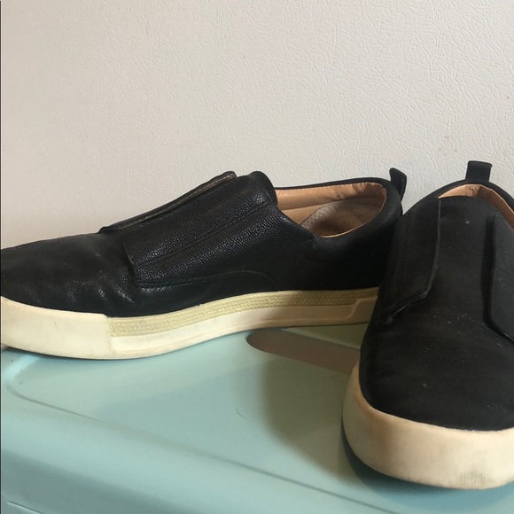 Black Lucky 7.5 sneakers - Picture 2 of 2